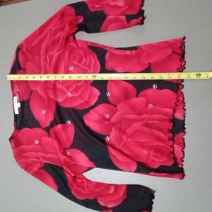 Moa moa large flower shirt